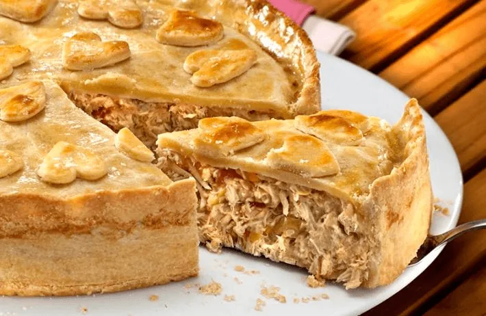 TORTA SALGADA DE FRANGO